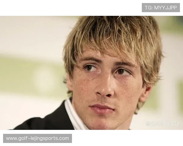 穿83号球衣的足球明星是谁 他的成就与影响力解析