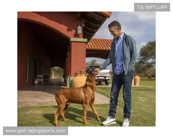 让人费解的中国足球明星是谁 他为何总是让球迷又爱又恨