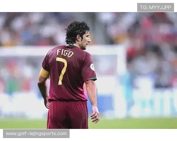 足球场七号球星是谁 了解这位传奇球员的精彩表现与历史地位